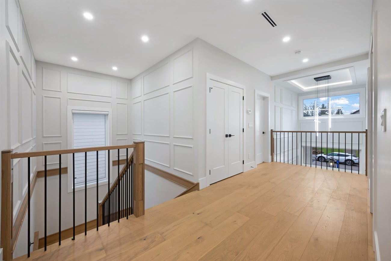 1846 Lemax Avenue - Central Coquitlam Single Family Residence for Sale, 9 Bedrooms (R3103207)# - 29