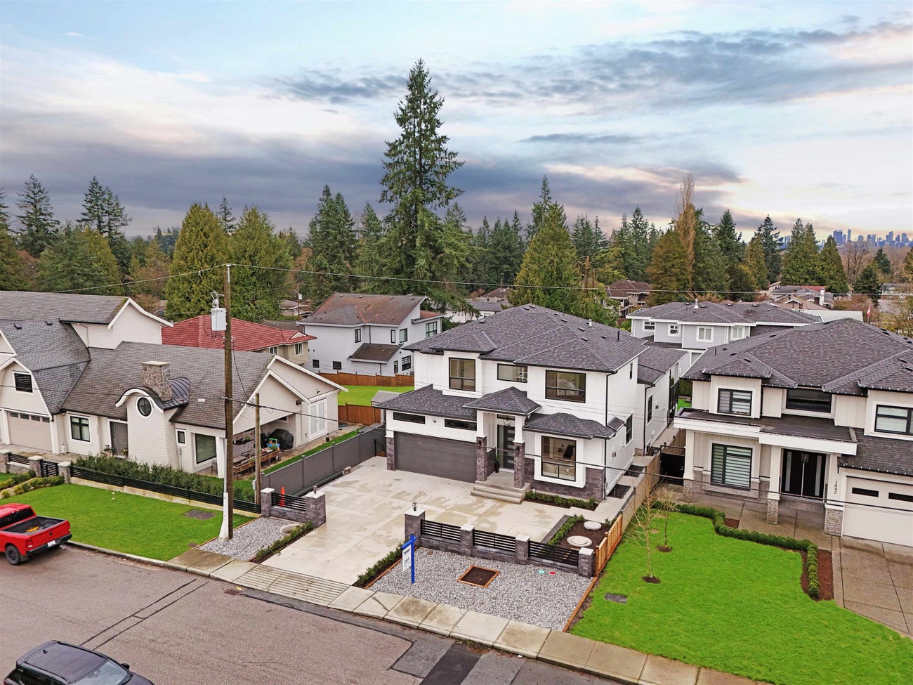 1846 Lemax Avenue - Central Coquitlam Single Family Residence for Sale, 9 Bedrooms (R3103207)# - 3