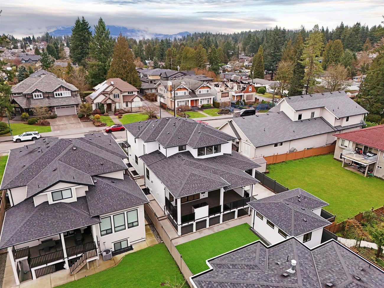 1846 Lemax Avenue - Central Coquitlam Single Family Residence for Sale, 9 Bedrooms (R3103207)# - 5