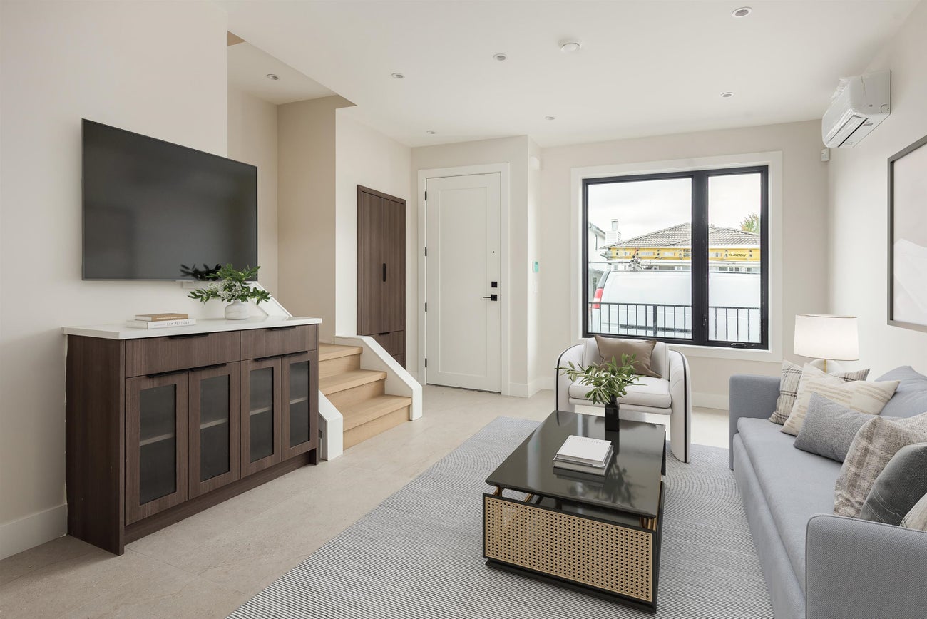 4413 Oxford Street - Vancouver Heights Single Family Residence for Sale, 7 Bedrooms (R3103470)# - 35