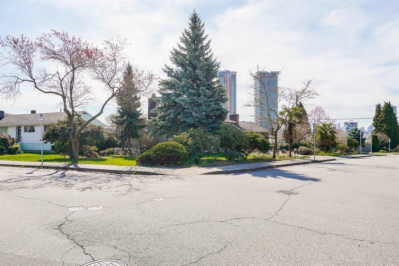 1740 Beta Avenue - Brentwood Park Single Family Residence for Sale, 4 Bedrooms (R3104114)# - 6