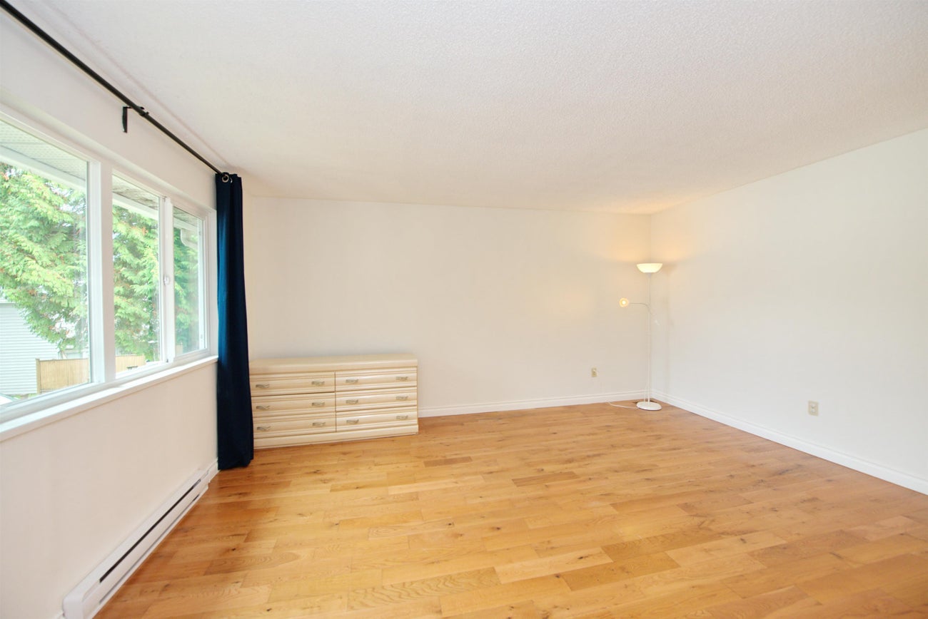 7203 Bridlewood Court - Simon Fraser Univer. Single Family Residence for Sale, 5 Bedrooms (R3104256)# - 21