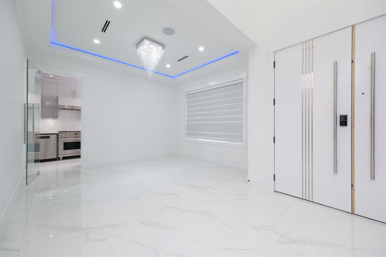 1100 Como Lake Avenue - Central Coquitlam single-family-residence for Sale, 10 Bedrooms (R3104257)# - 15