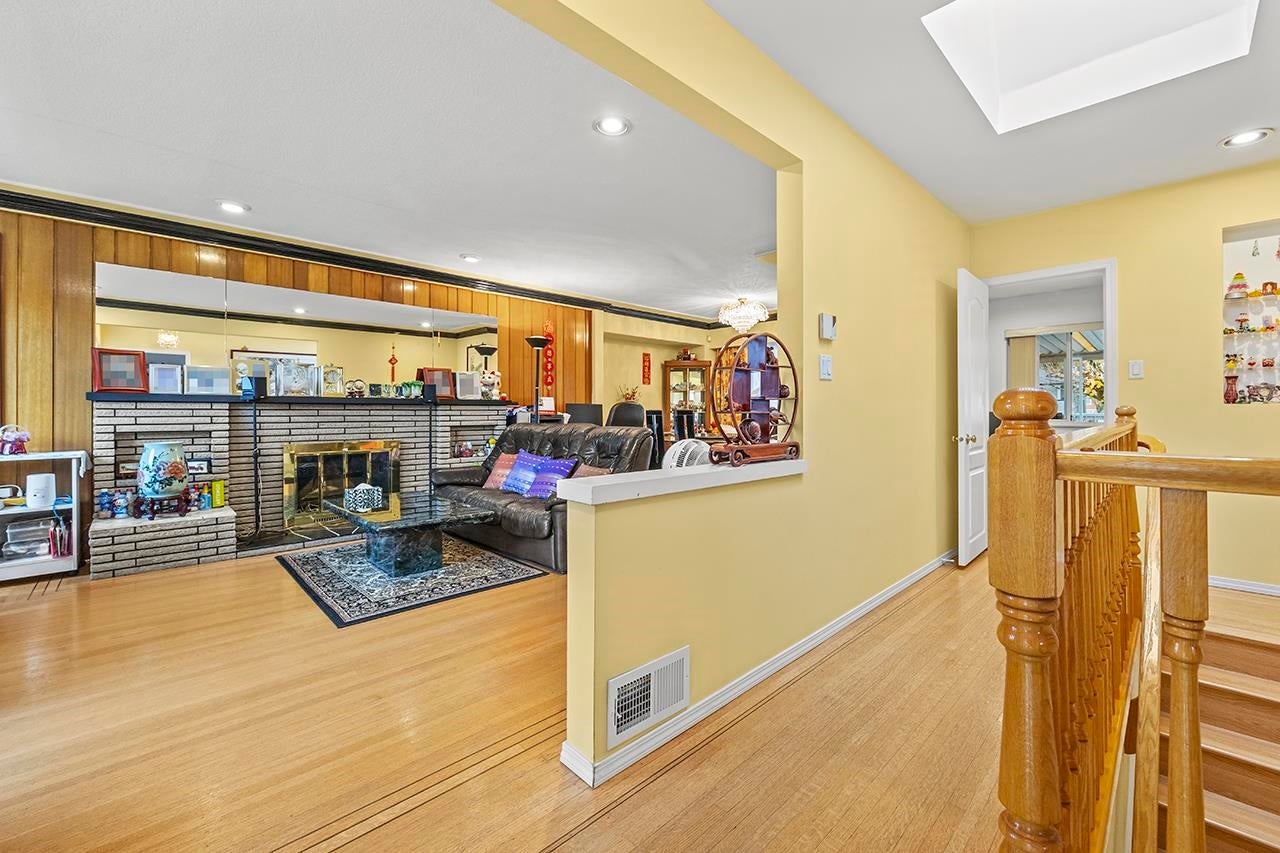 4619 Westlawn Drive - Brentwood Park Single Family Residence for Sale, 7 Bedrooms (R3104304)# - 7