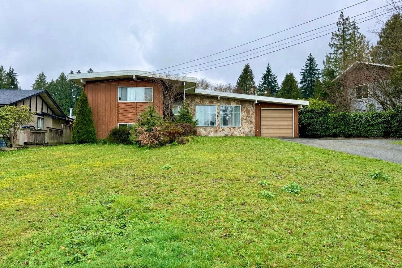 362 Seaforth Crescent - Central Coquitlam single-family-residence for Sale, 3 Bedrooms (R3104308)# - 1
