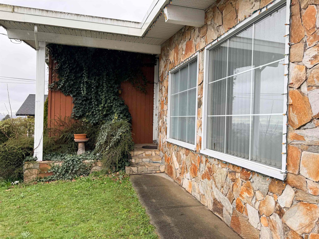 362 Seaforth Crescent - Central Coquitlam Single Family Residence for Sale, 3 Bedrooms (R3104308)# - 2