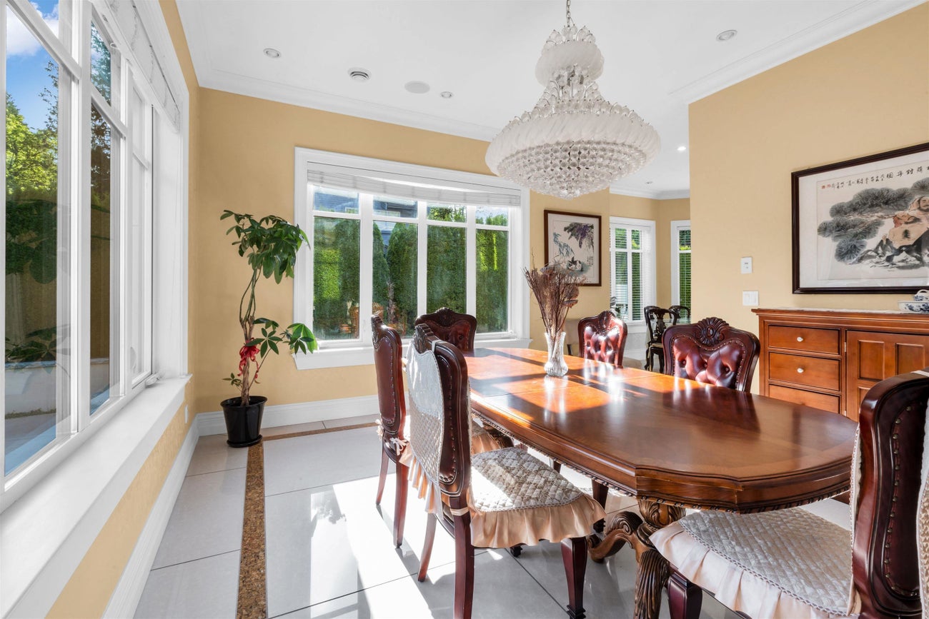 8233 Government Road - Government Road Single Family Residence for Sale, 7 Bedrooms (R3104352)# - 11