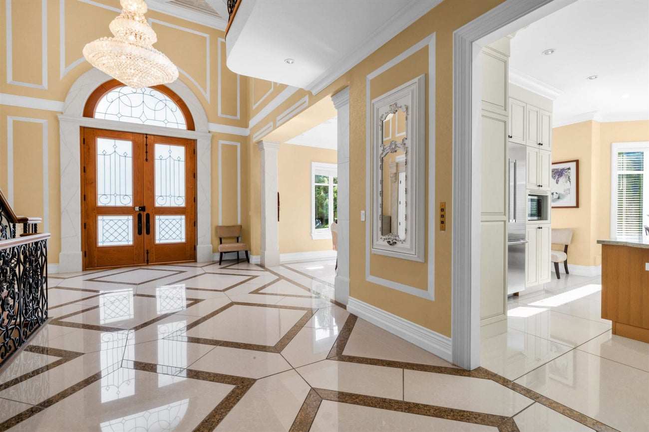 8233 Government Road - Government Road Single Family Residence for Sale, 7 Bedrooms (R3104352)# - 3