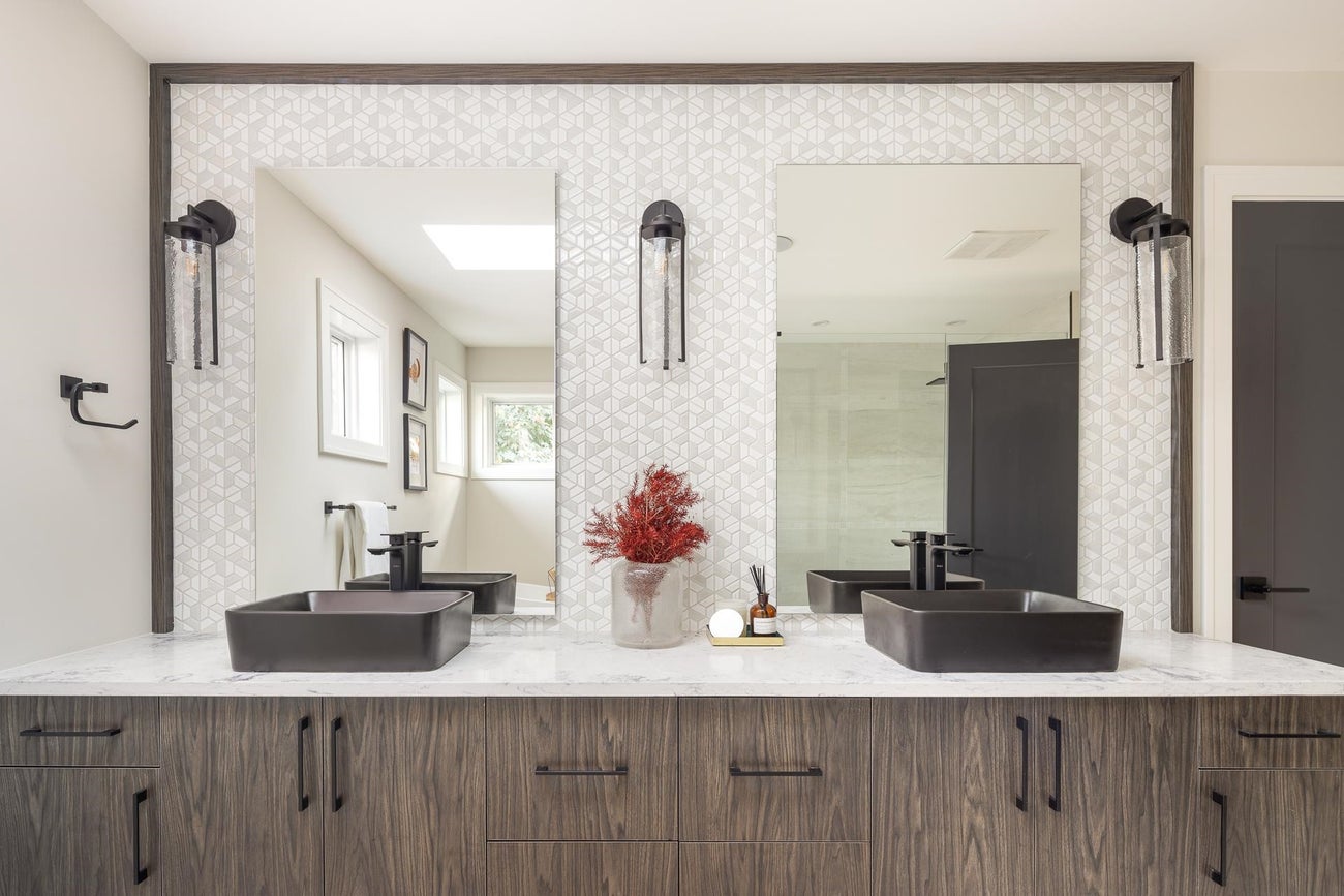 936 Poirier Street - Harbour Place Single Family Residence for Sale, 6 Bedrooms (R3104827)# - 23