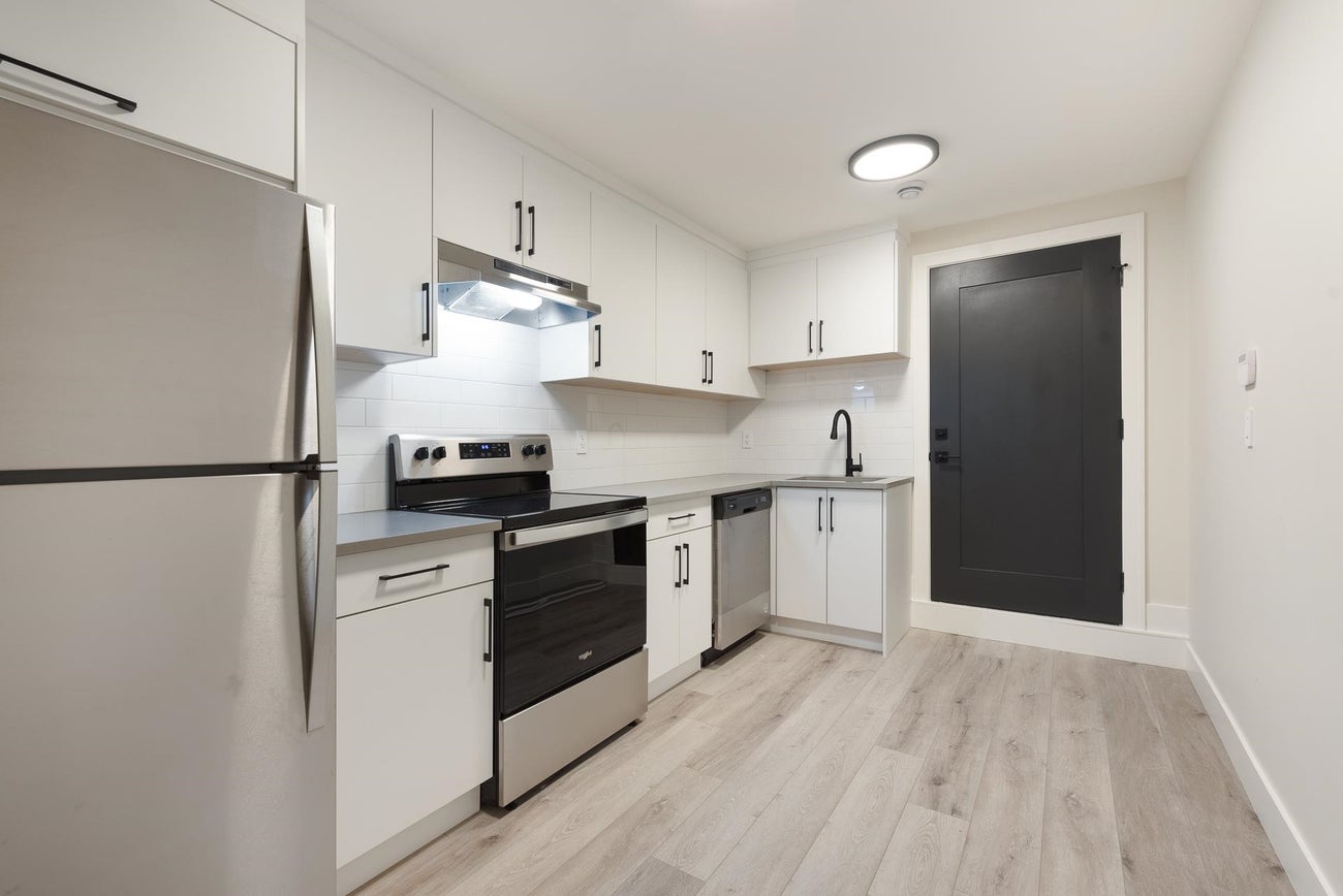 936 Poirier Street - Harbour Place Single Family Residence for Sale, 6 Bedrooms (R3104827)# - 35