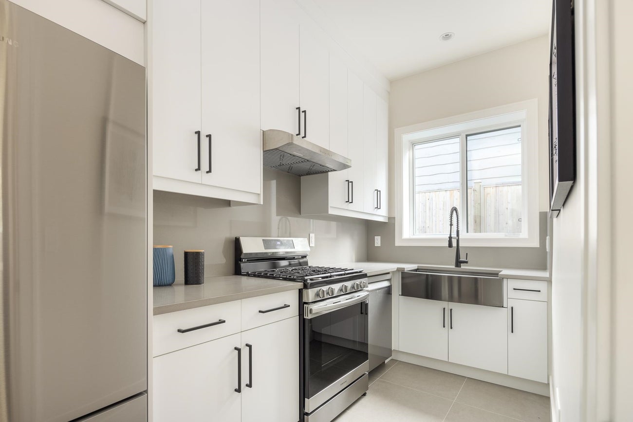 936 Poirier Street - Harbour Place single-family-residence for Sale, 6 Bedrooms (R3104827)# - 5