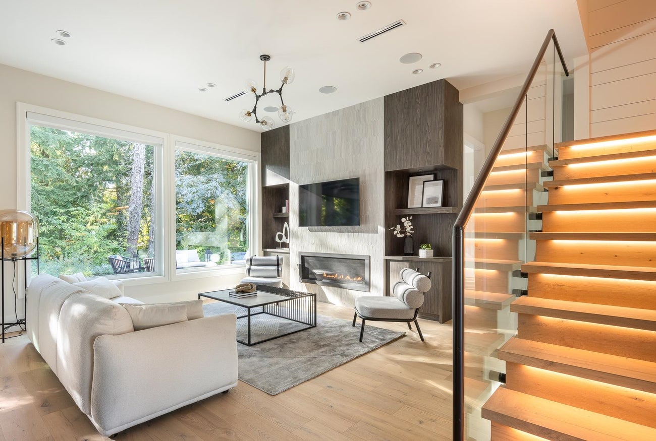 936 Poirier Street - Harbour Place single-family-residence for Sale, 6 Bedrooms (R3104827)# - 7