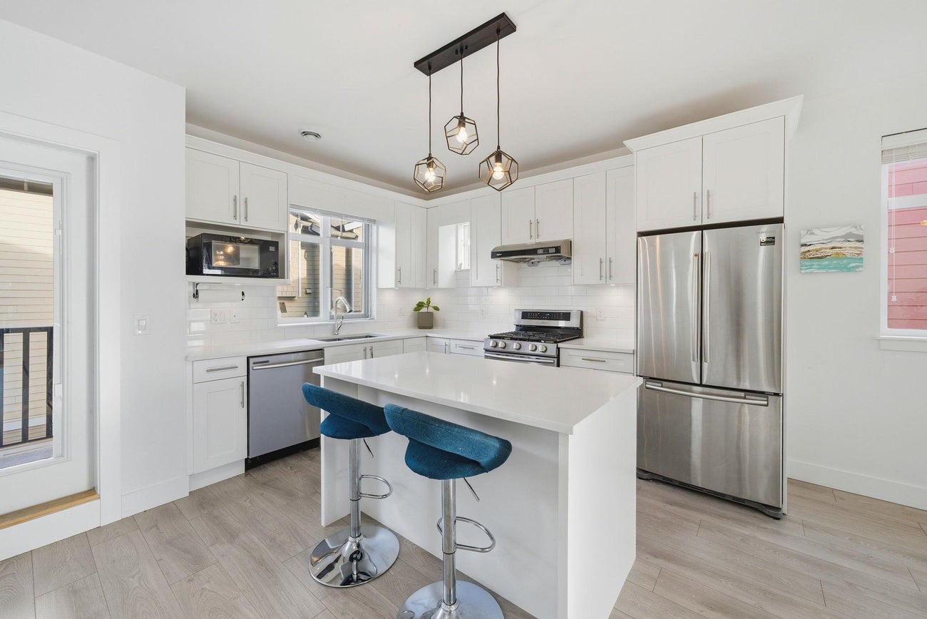 102 - 1311 Hachey Avenue - Maillardville Townhouse for Sale, 4 Bedrooms (R3104839)# - 13