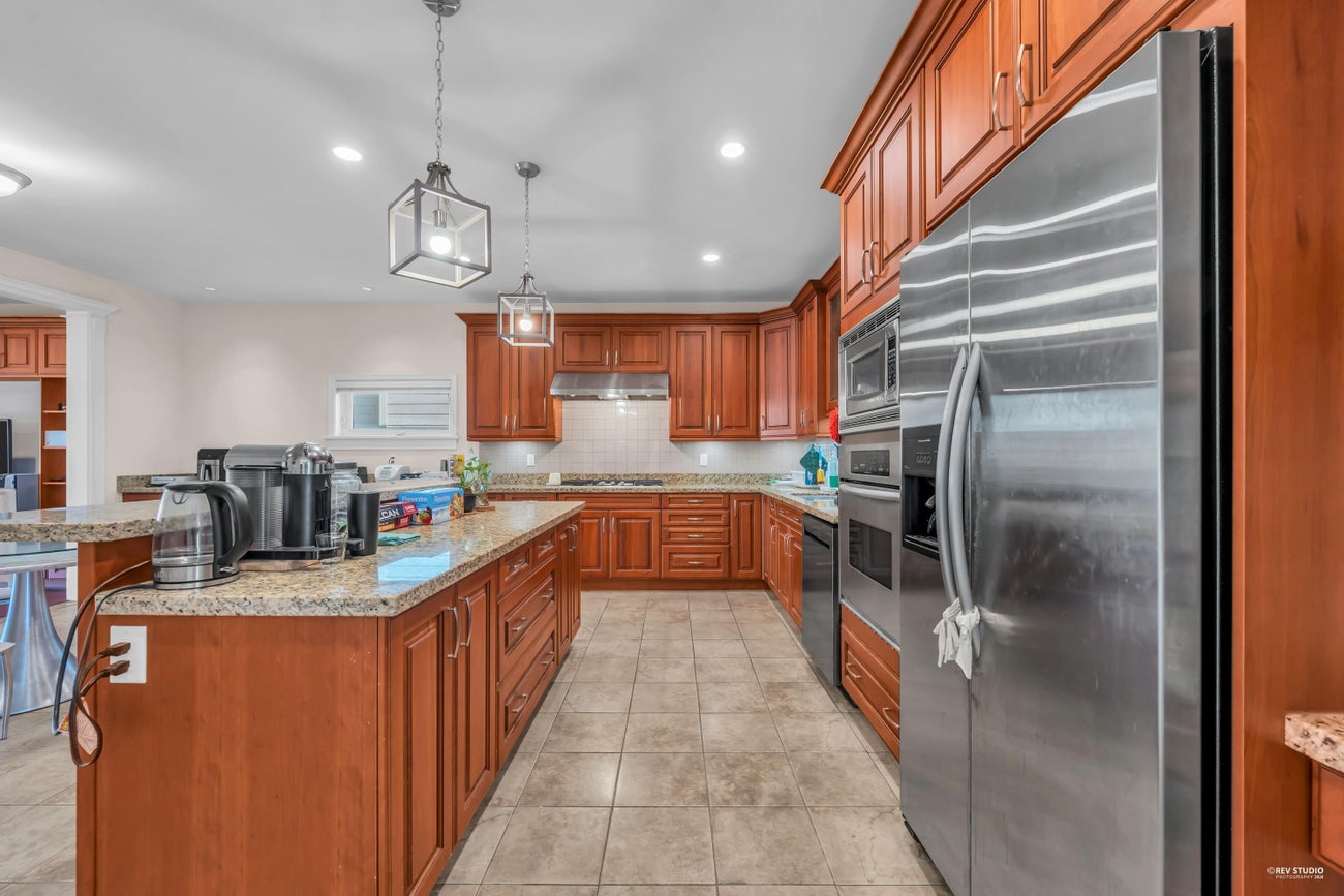 1877 Lemax Avenue - Central Coquitlam Single Family Residence for Sale, 5 Bedrooms (R3104911)# - 10