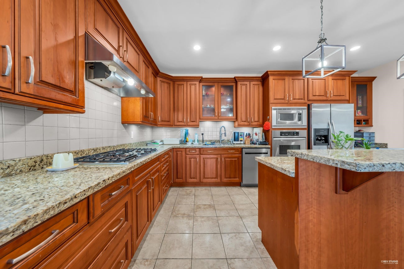 1877 Lemax Avenue - Central Coquitlam single-family-residence for Sale, 5 Bedrooms (R3104911)# - 12