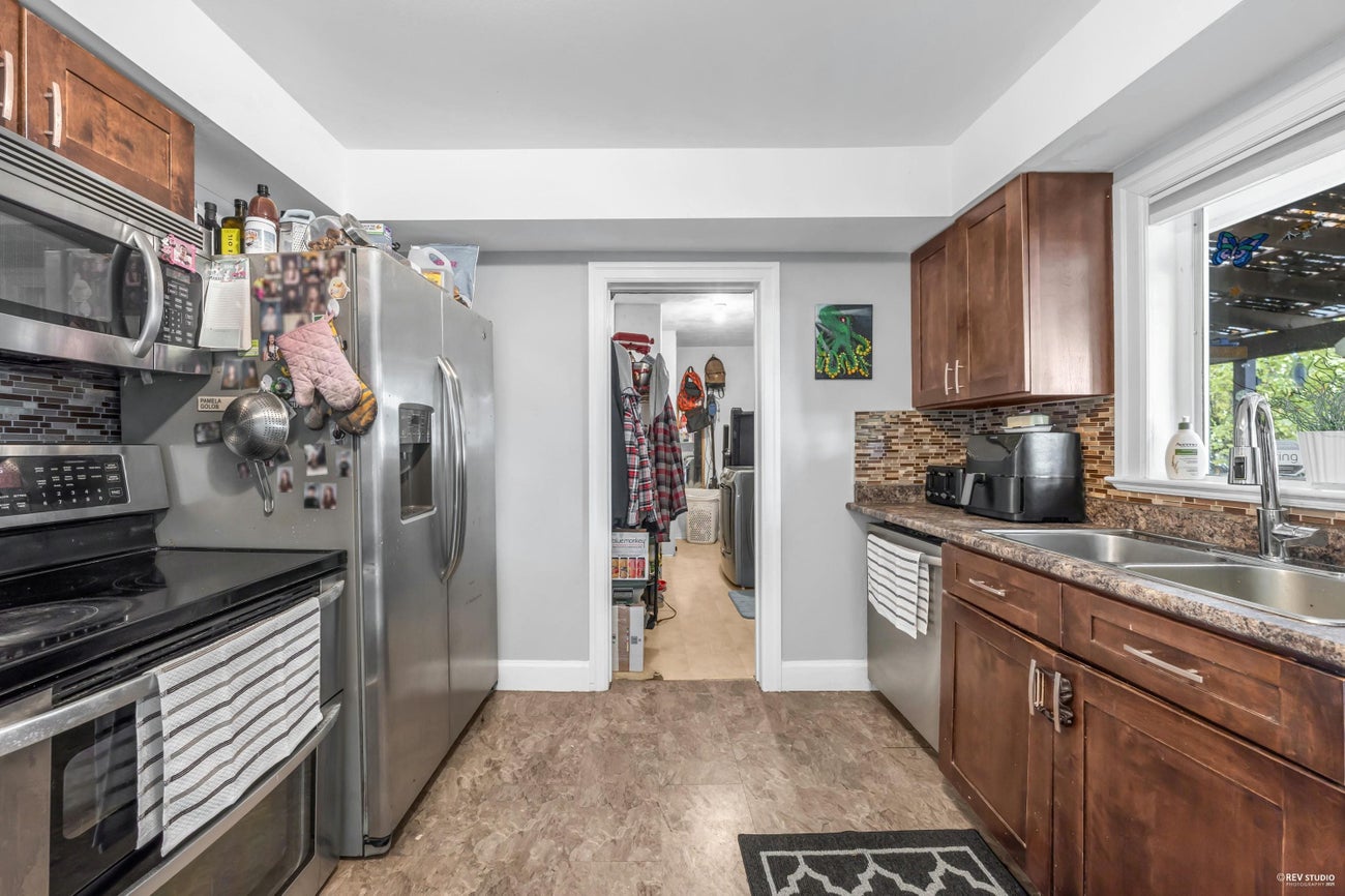 735 Lea Avenue - Coquitlam West Single Family Residence for Sale, 3 Bedrooms (R3105006)# - 12