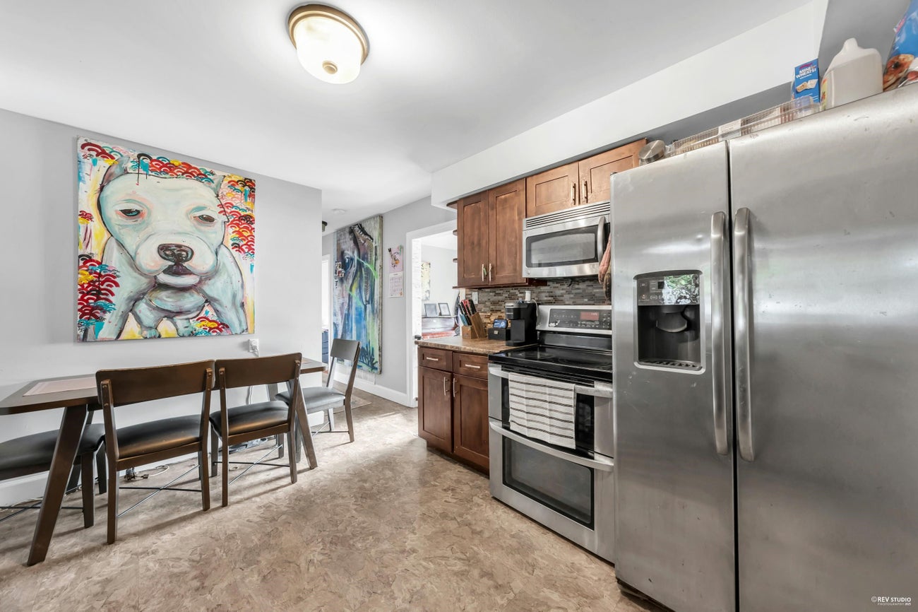 735 Lea Avenue - Coquitlam West Single Family Residence for Sale, 3 Bedrooms (R3105006)# - 13