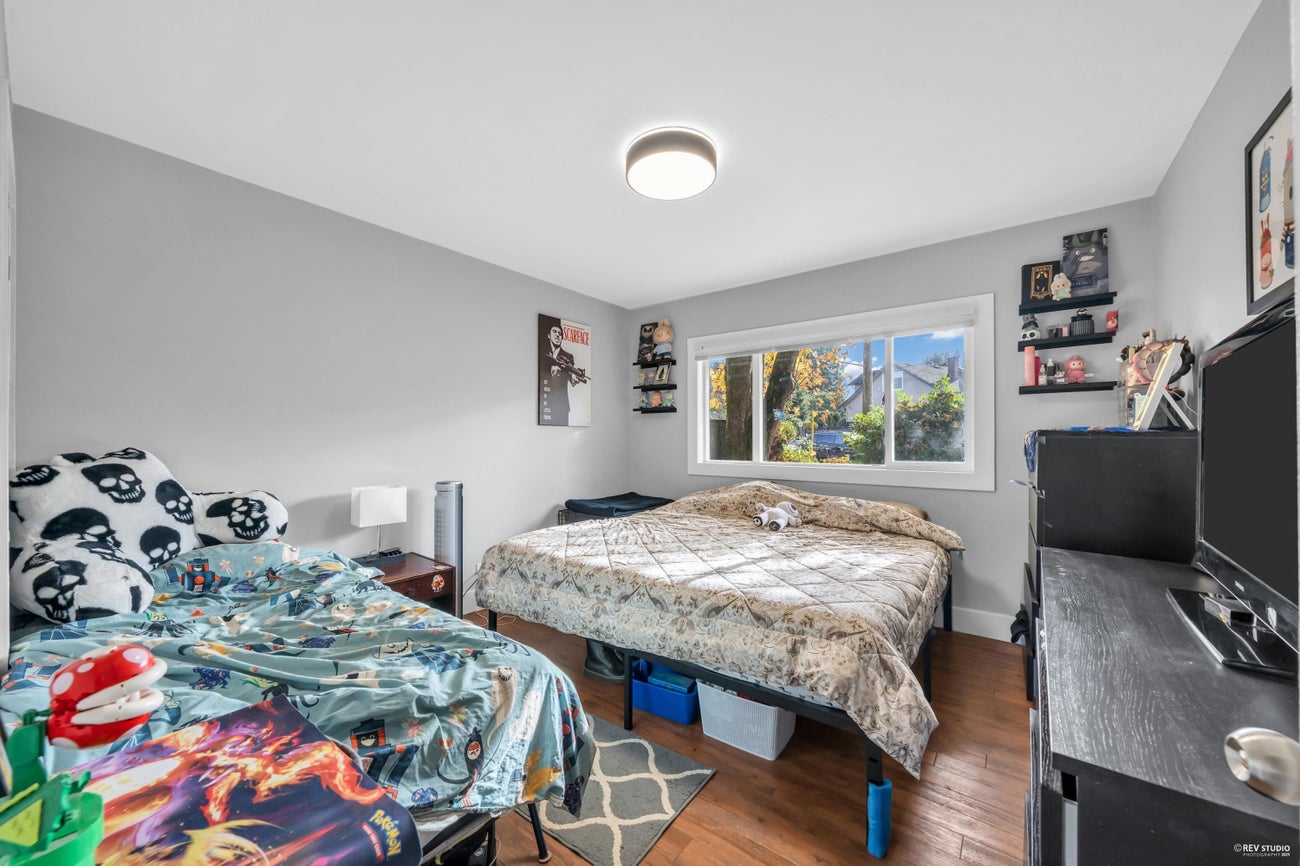 735 Lea Avenue - Coquitlam West Single Family Residence for Sale, 3 Bedrooms (R3105006)# - 15