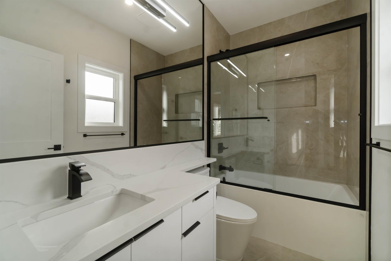 827 Atkins Street - Harbour Place Single Family Residence for Sale, 8 Bedrooms (R3105275)# - 30