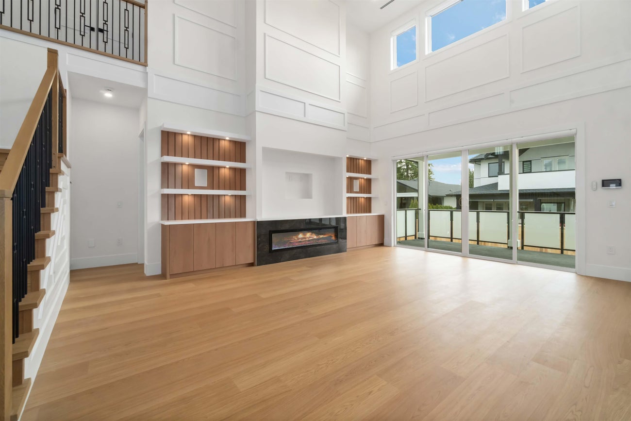 827 Atkins Street - Harbour Place Single Family Residence for Sale, 8 Bedrooms (R3105275)# - 8