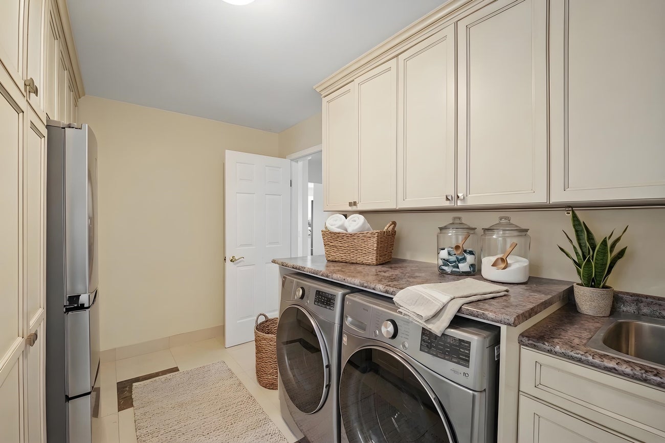 2780 Cultus Court - Coquitlam East Single Family Residence for Sale, 6 Bedrooms (R3105300)# - 17