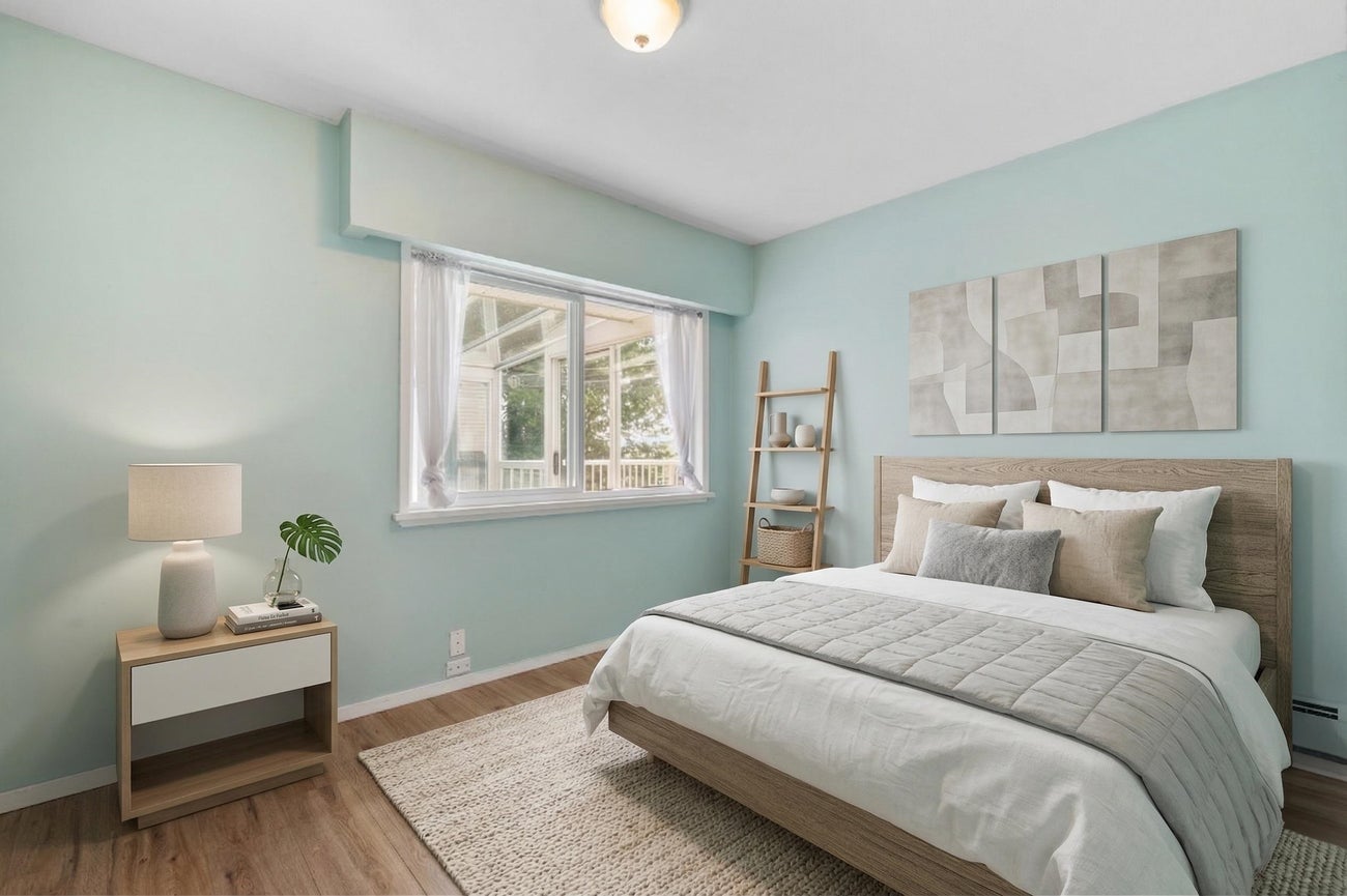 320 Walker Street - Coquitlam West Single Family Residence for Sale, 4 Bedrooms (R3105395)# - 9