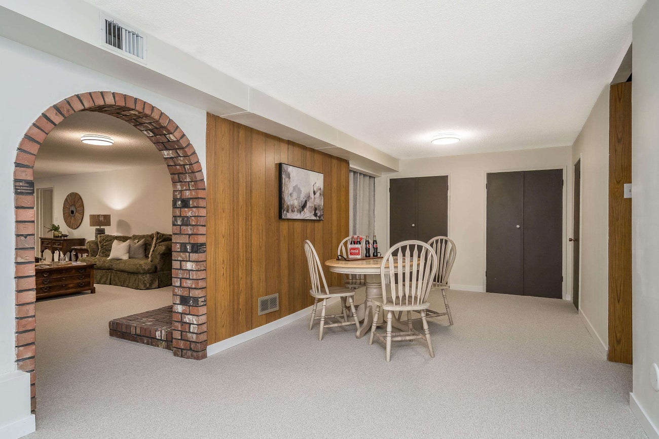 1168 Charland Avenue - Central Coquitlam Single Family Residence for Sale, 4 Bedrooms (R3105447)# - 38