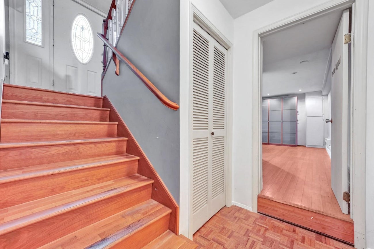 733 Shaw Avenue - Coquitlam West Single Family Residence for Sale, 5 Bedrooms (R3105536)# - 23