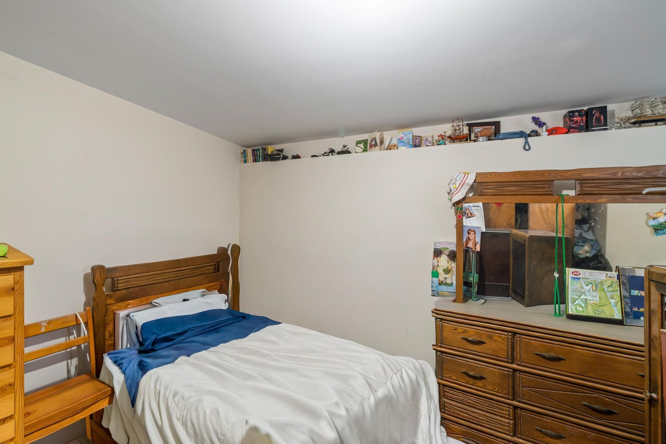 360 Seaforth Crescent - Central Coquitlam single-family-residence for Sale, 4 Bedrooms (R3105658)# - 24