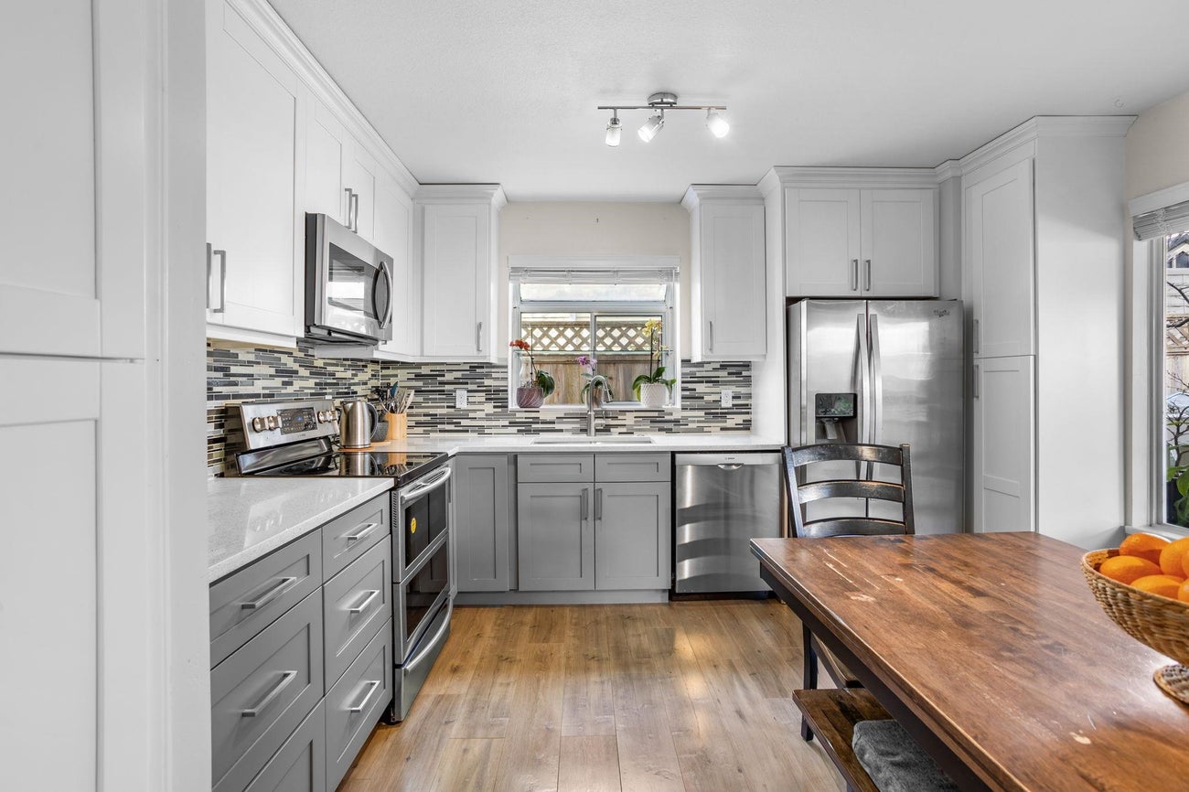 2983 Walton Avenue - Canyon Springs Single Family Residence for Sale, 3 Bedrooms (R3105682)# - 8