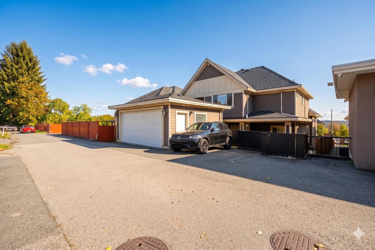 913 Quadling Avenue - Maillardville single-family-residence for Sale, 9 Bedrooms (R3106282)# - 39