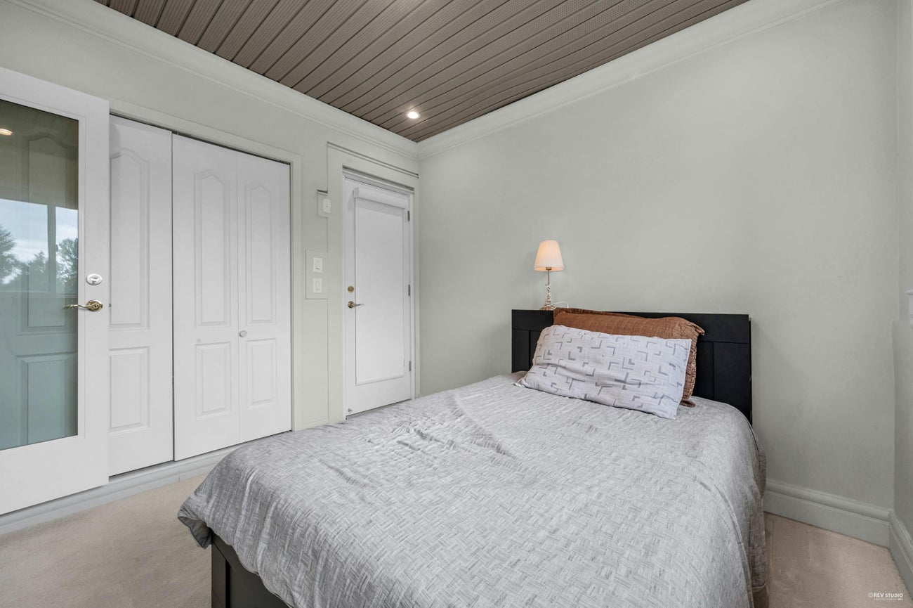 3601 Lynndale Crescent - Government Road Single Family Residence for Sale, 9 Bedrooms (R3106492)# - 23