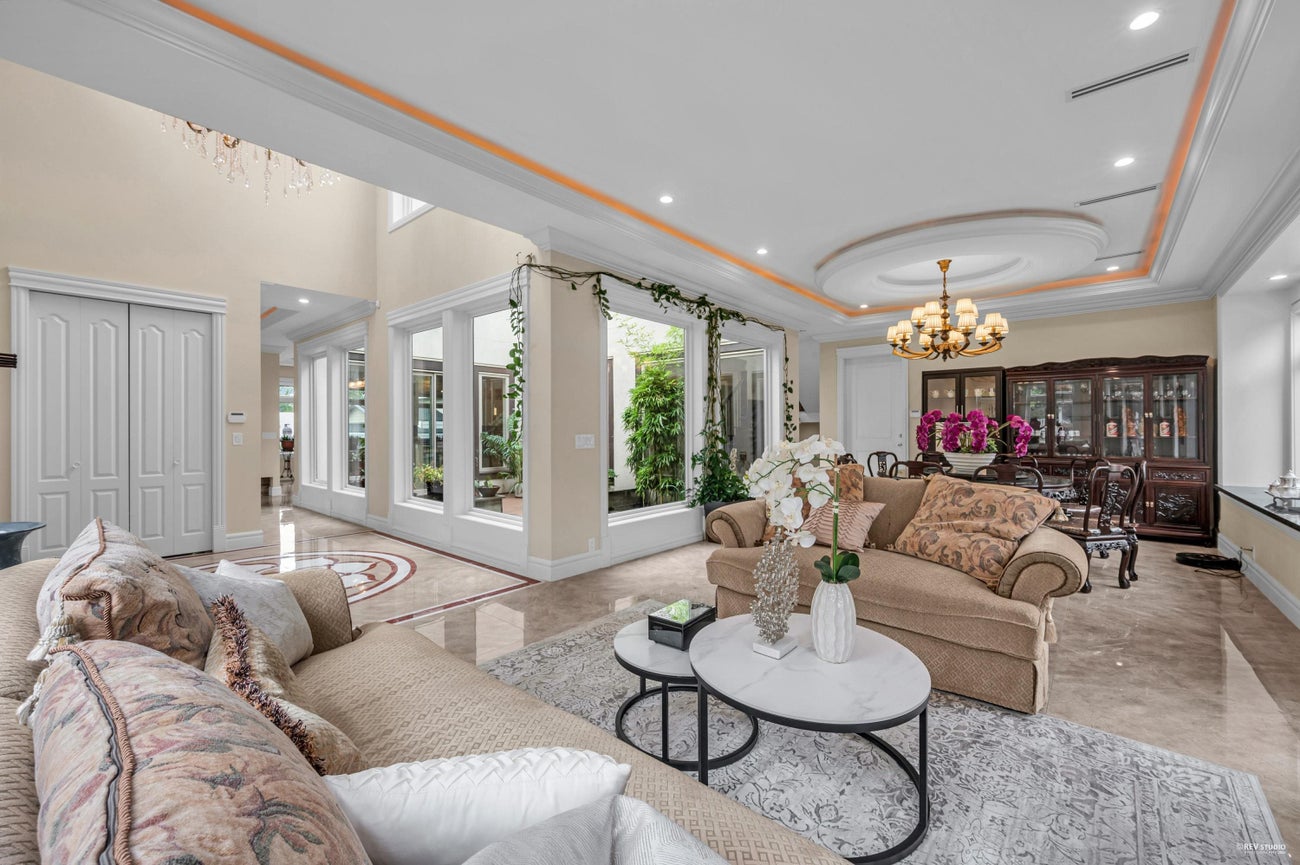 3601 Lynndale Crescent - Government Road Single Family Residence for Sale, 9 Bedrooms (R3106492)# - 5