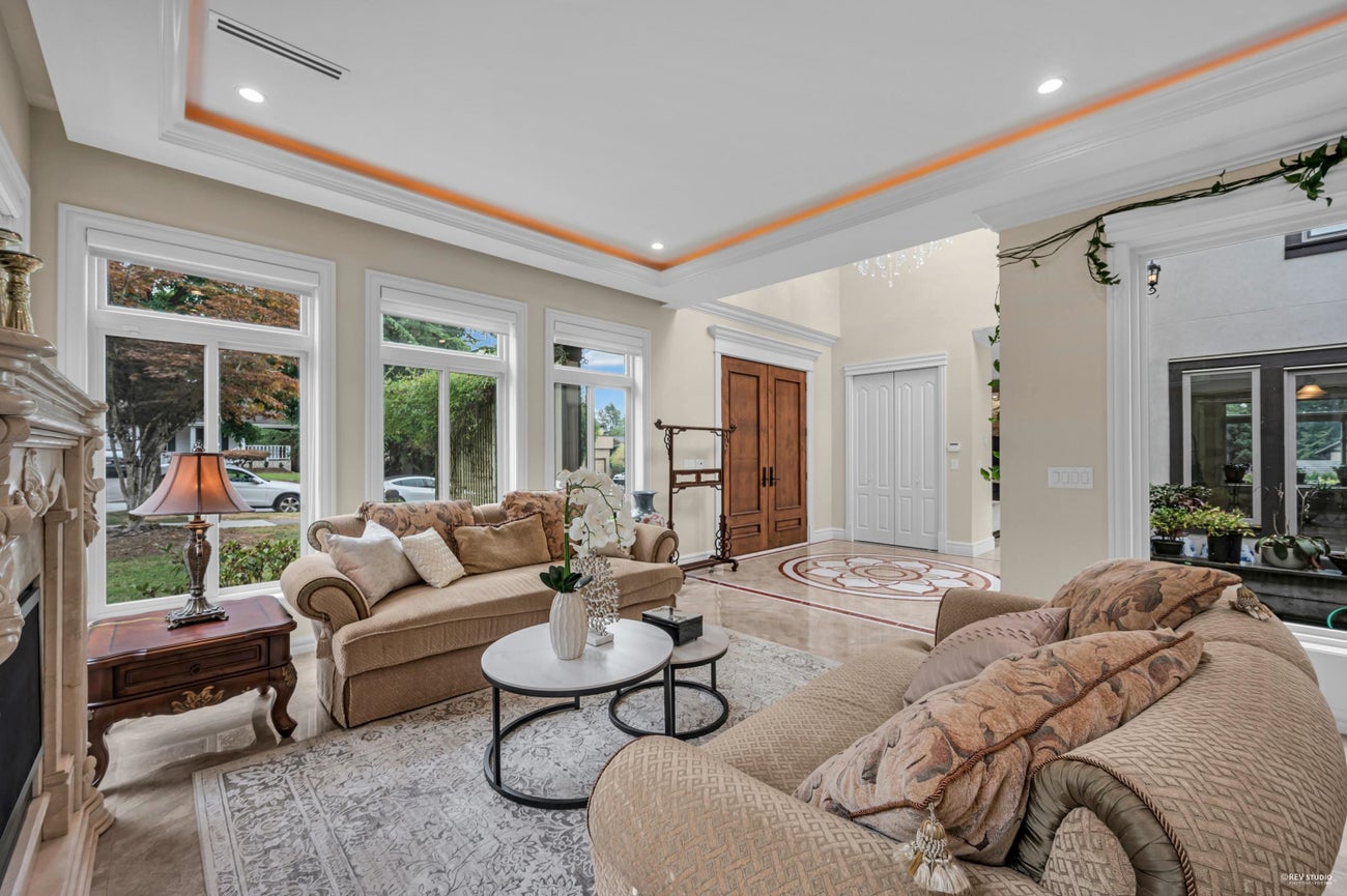 3601 Lynndale Crescent - Government Road Single Family Residence for Sale, 9 Bedrooms (R3106492)# - 9