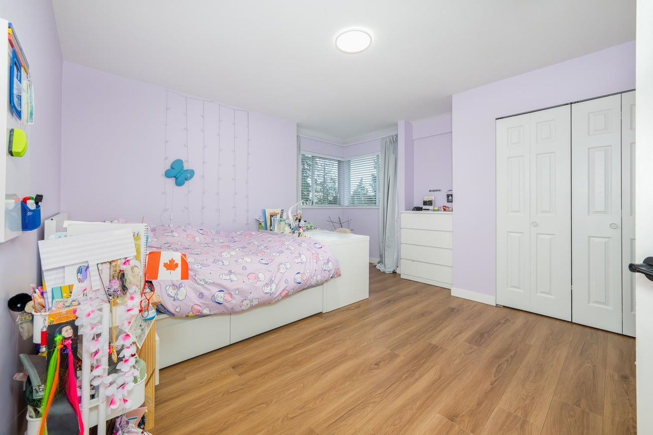 418 Balfour Drive - Coquitlam East Single Family Residence for Sale, 7 Bedrooms (R3106500)# - 22