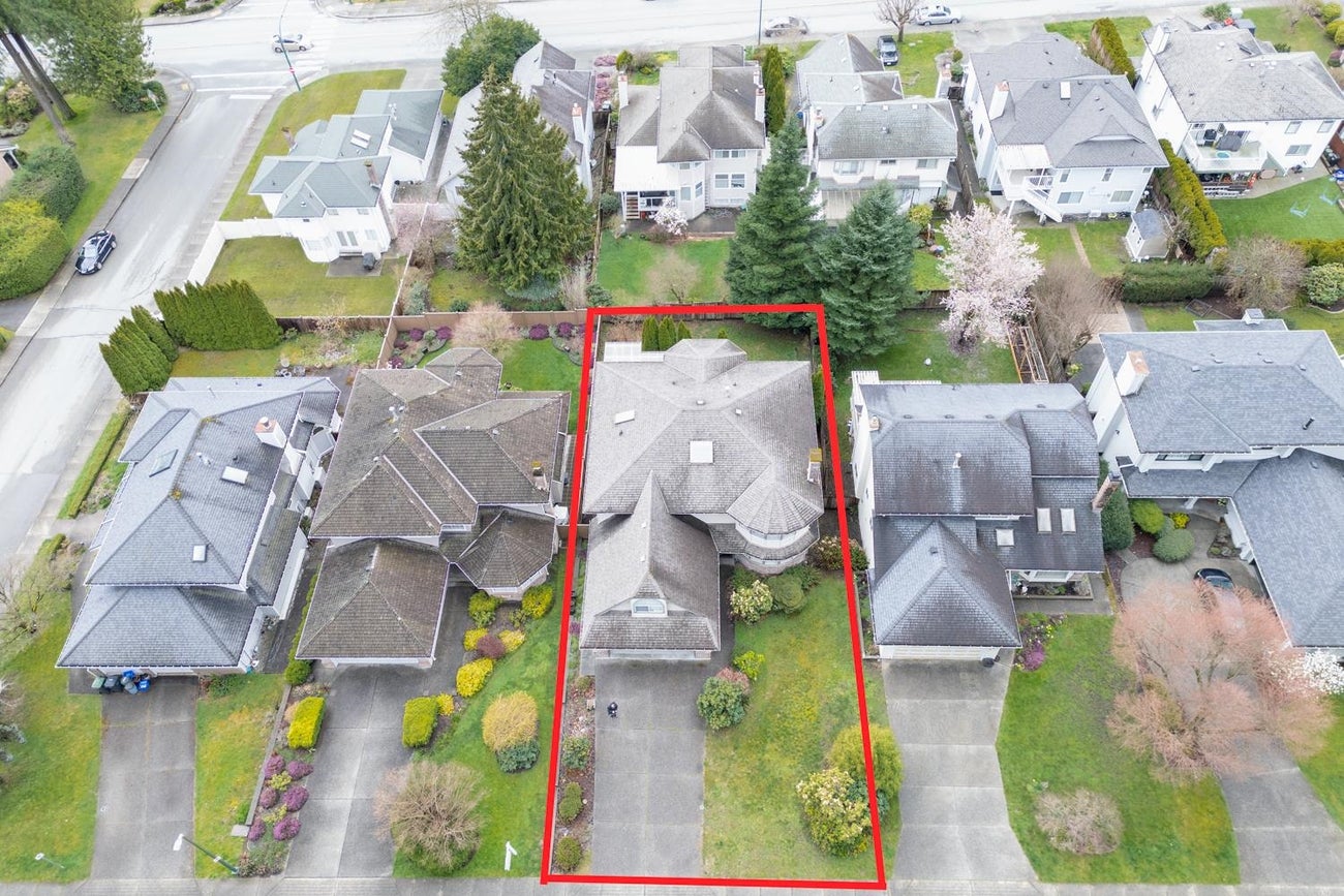 418 Balfour Drive - Coquitlam East Single Family Residence for Sale, 7 Bedrooms (R3106500)# - 37