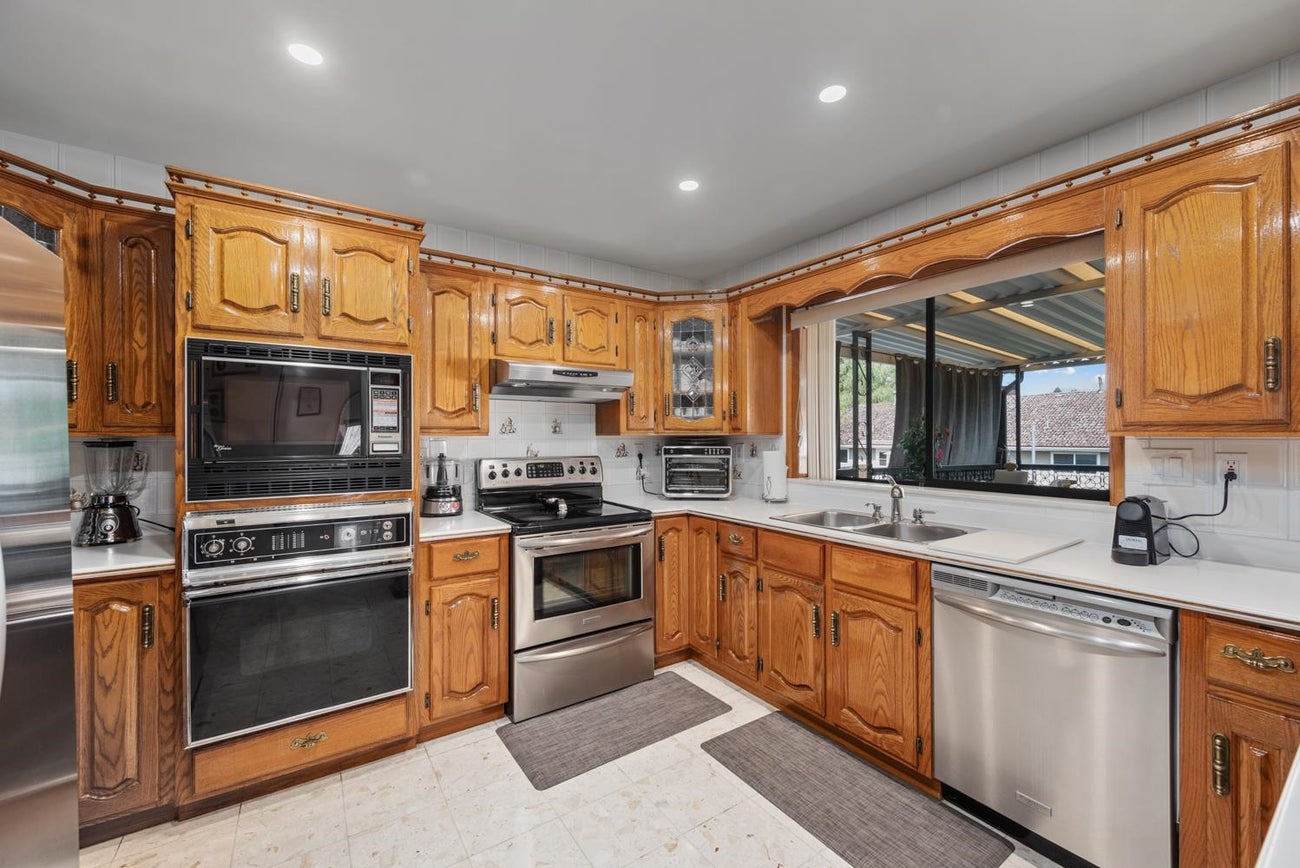 7113 Union Street - Sperling-Duthie Single Family Residence for Sale, 6 Bedrooms (R3106873)# - 17