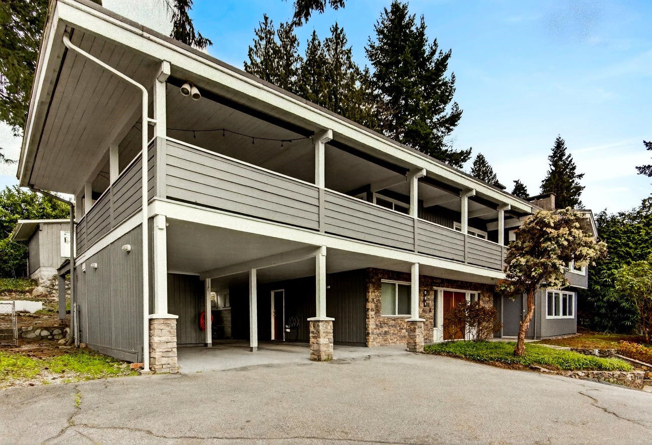 981 Kinsac Street - Coquitlam West Single Family Residence for Sale, 5 Bedrooms (R3107267)# - 35