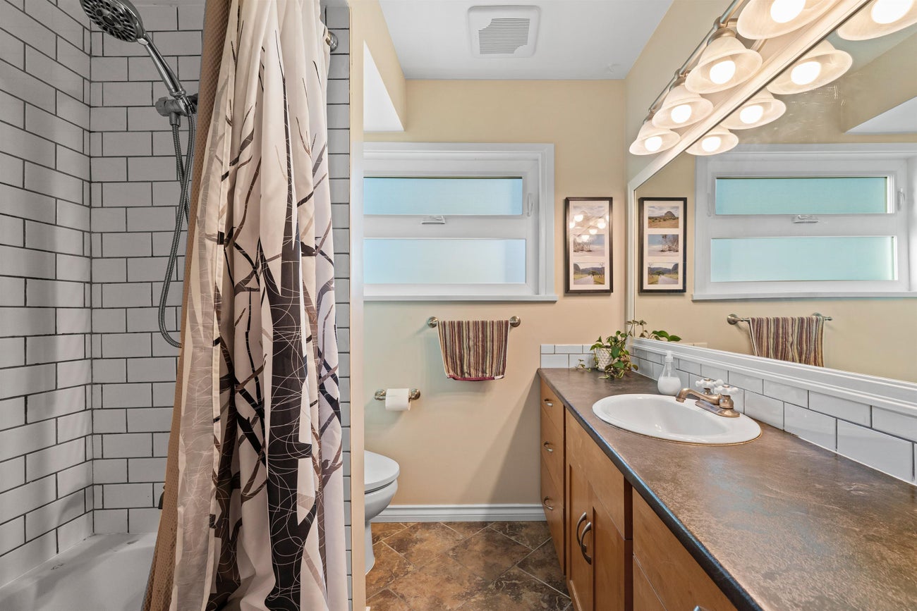 4860 Southlawn Drive - Brentwood Park Single Family Residence for Sale, 5 Bedrooms (R3107499)# - 11