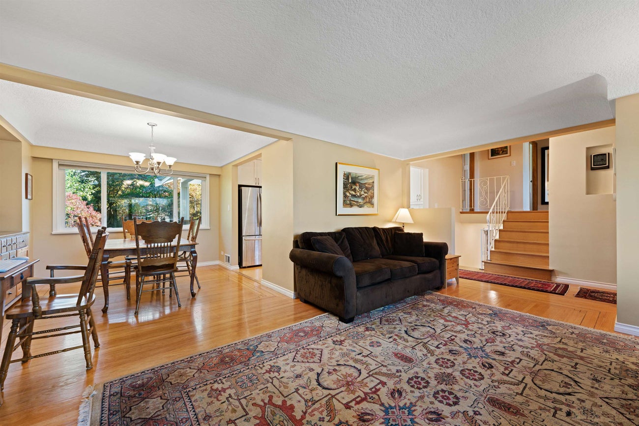 4860 Southlawn Drive - Brentwood Park Single Family Residence for Sale, 5 Bedrooms (R3107499)# - 4