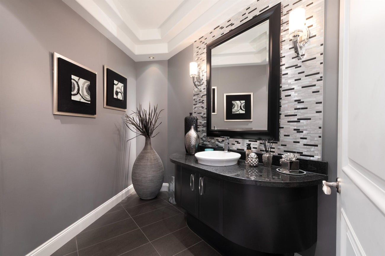 1131 Milford Avenue - Central Coquitlam Single Family Residence for Sale, 6 Bedrooms (R3107883)# - 22