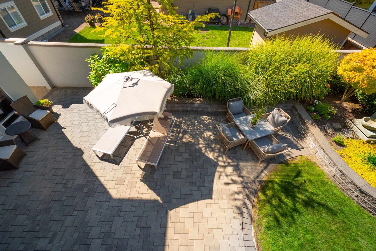 1131 Milford Avenue - Central Coquitlam Single Family Residence for Sale, 6 Bedrooms (R3107883)# - 34