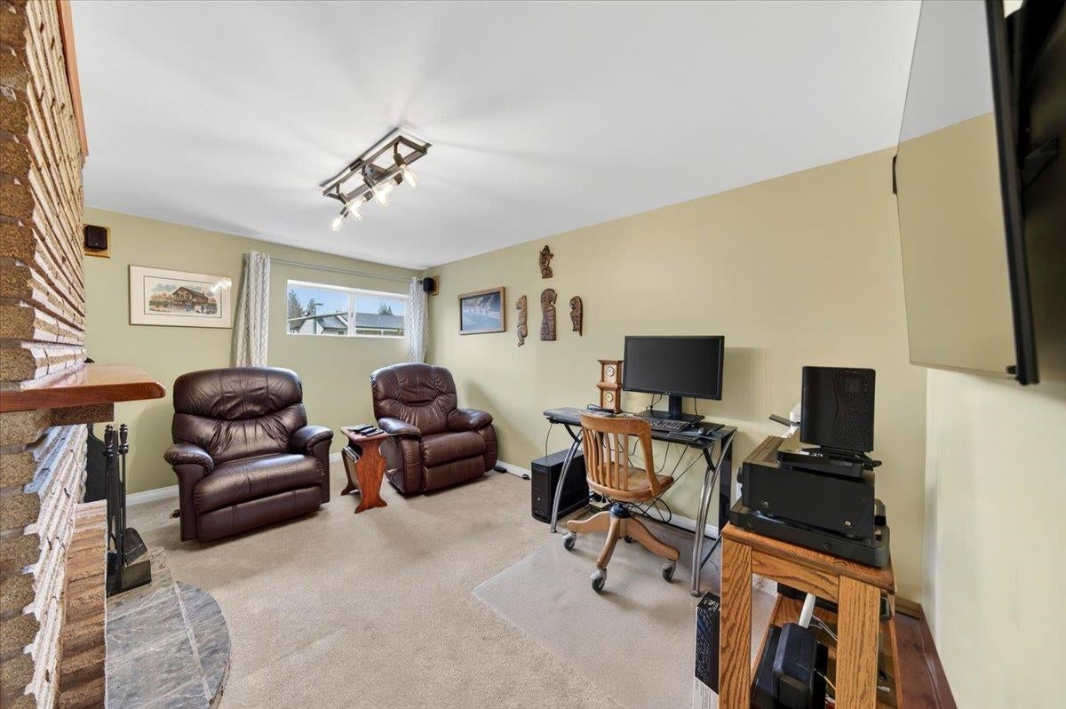 812 Grover Avenue - Coquitlam West Single Family Residence for Sale, 4 Bedrooms (R3109236)# - 29