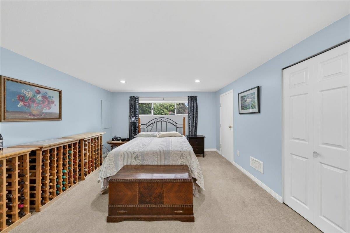 812 Grover Avenue - Coquitlam West Single Family Residence for Sale, 4 Bedrooms (R3109236)# - 35