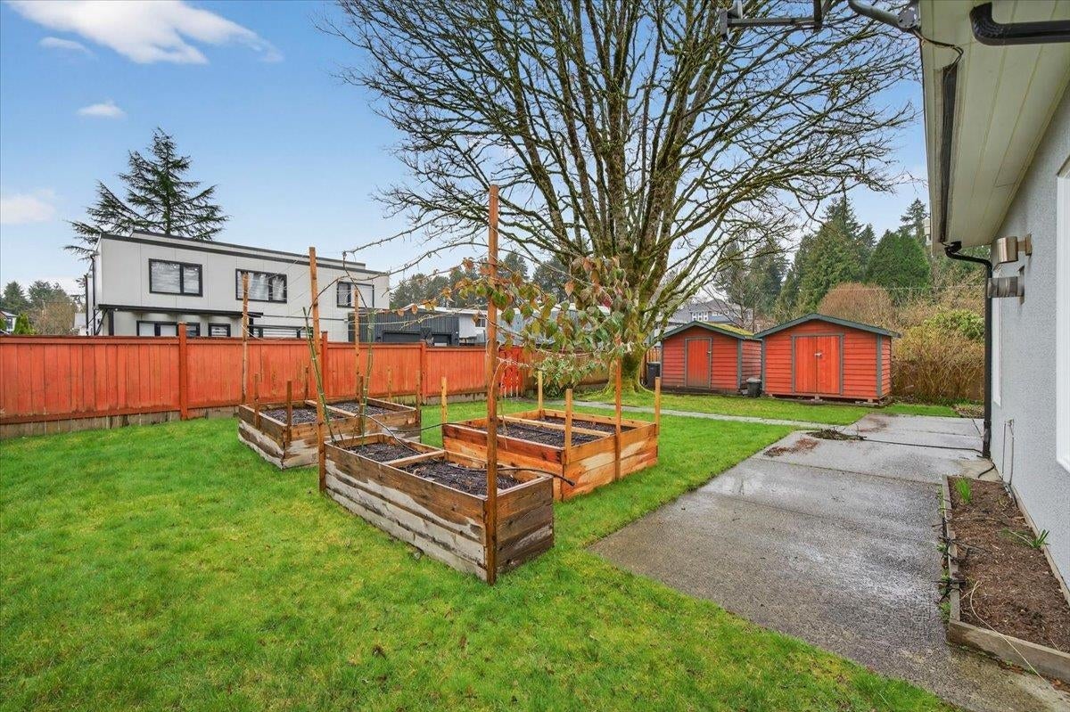 812 Grover Avenue - Coquitlam West Single Family Residence for Sale, 4 Bedrooms (R3109236)# - 36