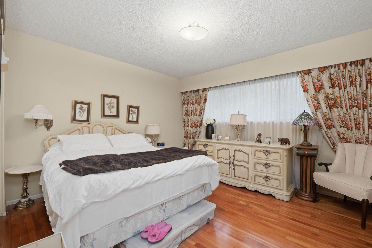 8285 Burnlake Drive - Government Road Single Family Residence for Sale, 3 Bedrooms (R3110397)# - 12