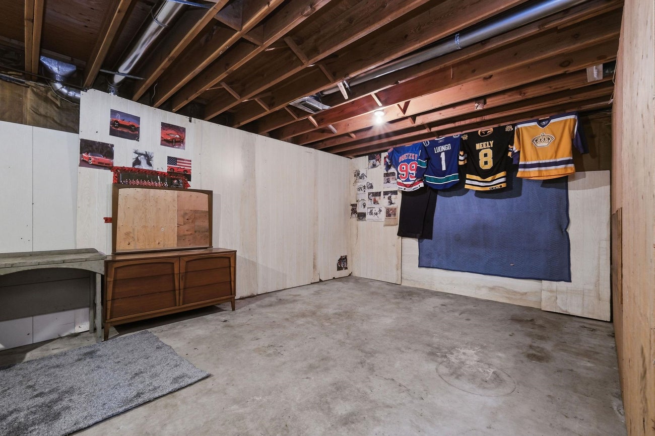 8285 Burnlake Drive - Government Road Single Family Residence for Sale, 3 Bedrooms (R3110397)# - 20