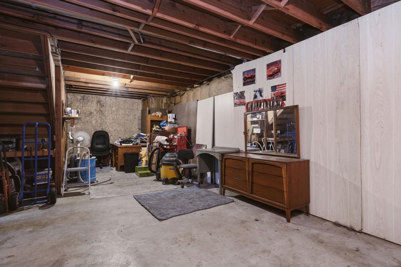 8285 Burnlake Drive - Government Road Single Family Residence for Sale, 3 Bedrooms (R3110397)# - 21