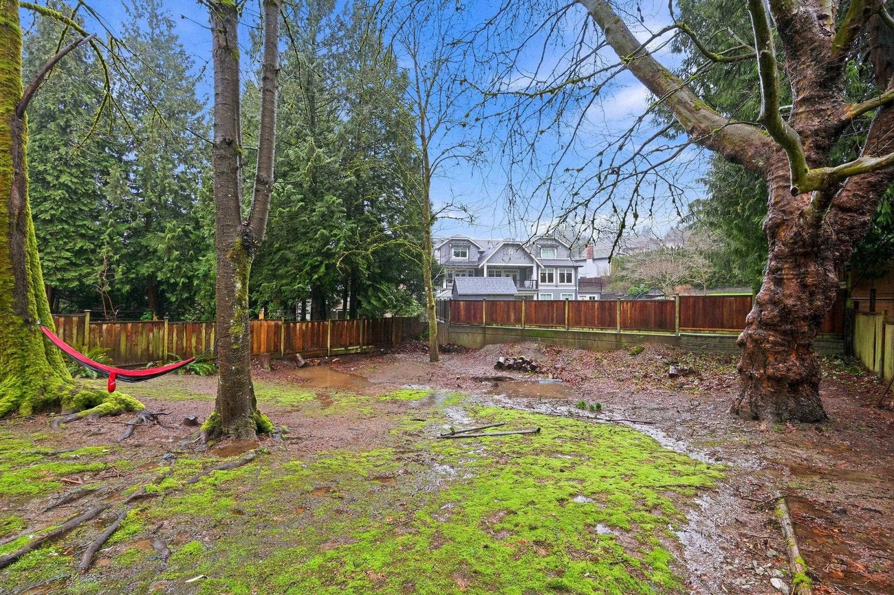 8285 Burnlake Drive - Government Road Single Family Residence for Sale, 3 Bedrooms (R3110397)# - 24