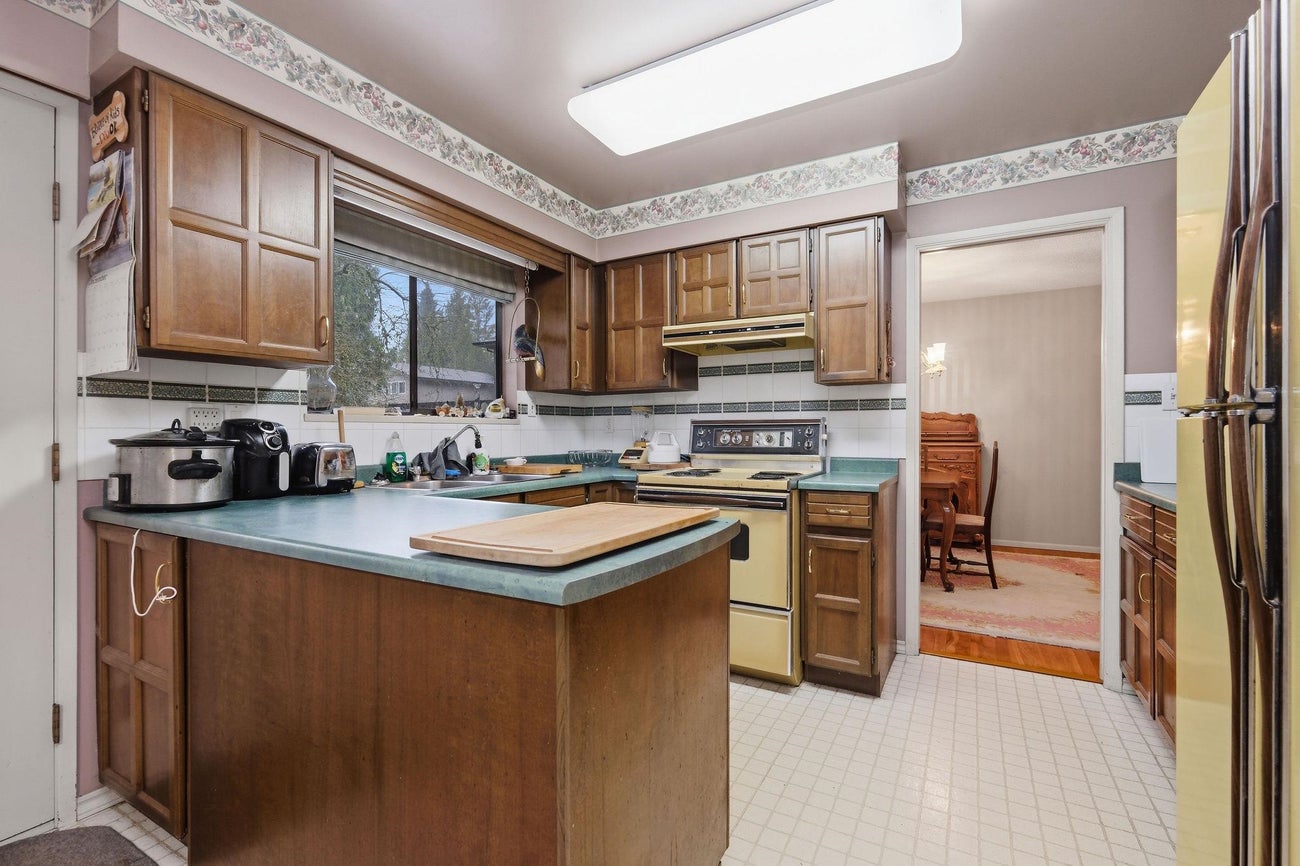 8285 Burnlake Drive - Government Road Single Family Residence for Sale, 3 Bedrooms (R3110397)# - 8